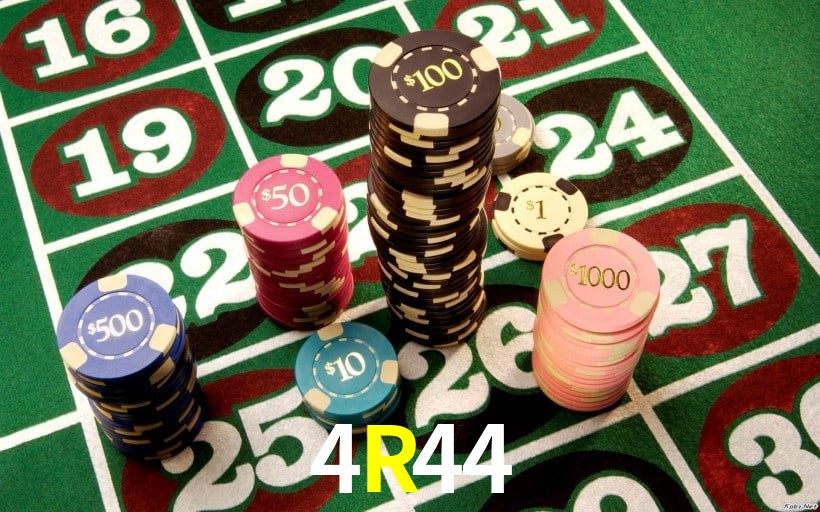 4R44 Logo - Bônus com Rollover Justo